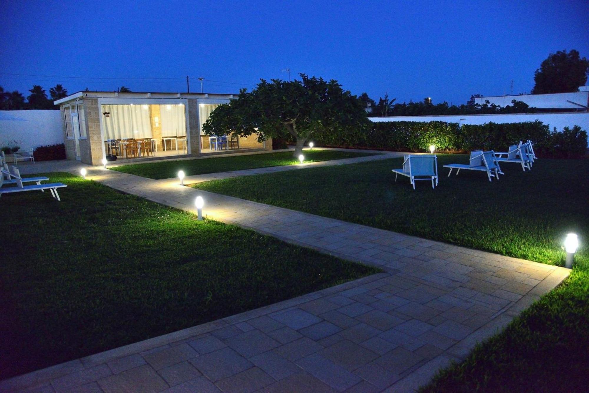 B&B Domus Terra Mare Torre San Giovanni Ugento Dış mekan fotoğraf